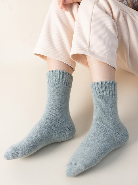 4 Pairs Women Solid Winter Wool Socks